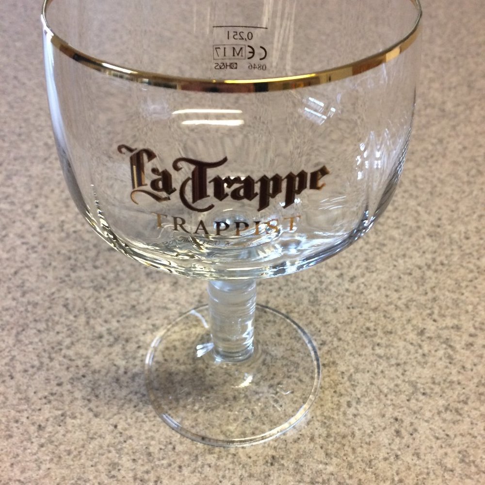 La Trappe Trappist Ale Crystal Goblet. NWOT